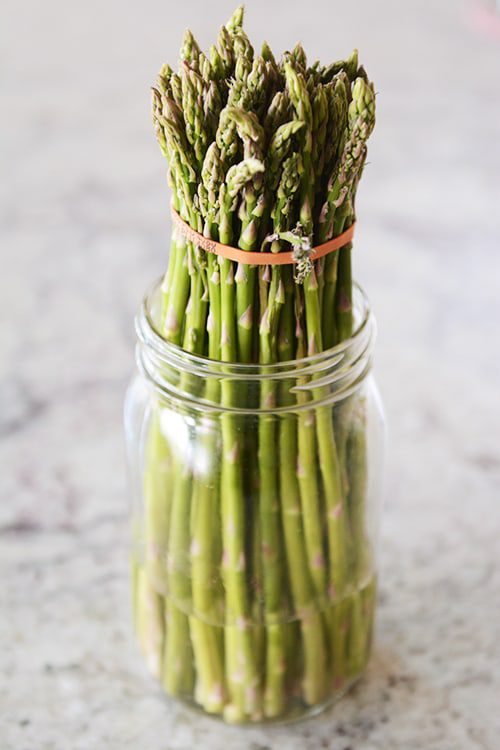 Kitchen Tip: How to Keep Asparagus Fresh for a Long Time