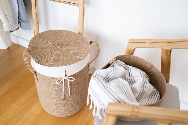 how to clean a laundry basket (2)